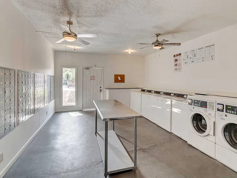 Cascade Apartments — Photo 36
