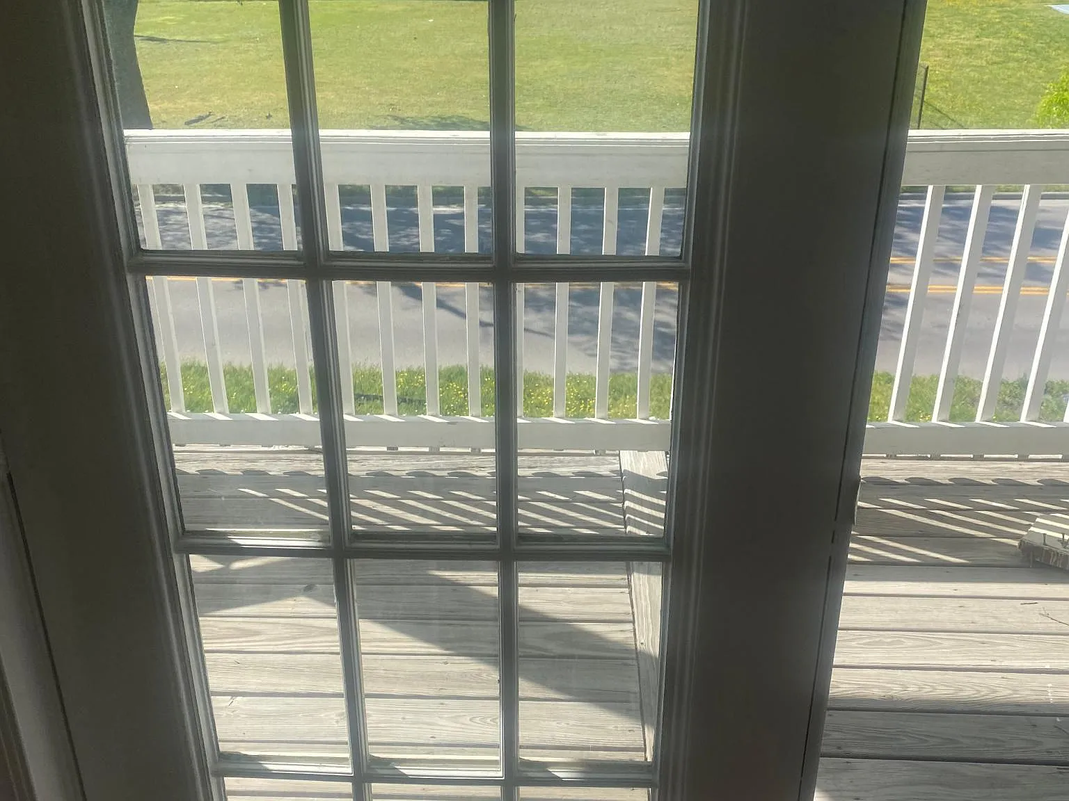 3 bed, 2000 sqft, $1,400 — Photo 2