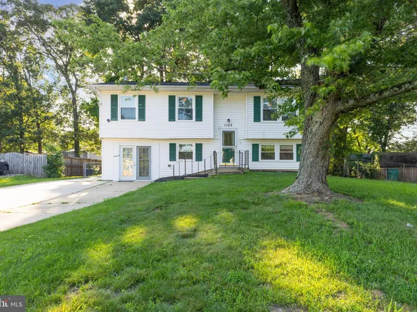 1103 Pembrook Ct, Waldorf, MD 20602