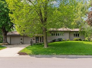 10618 Yosemite Rd, Bloomington, MN 55437