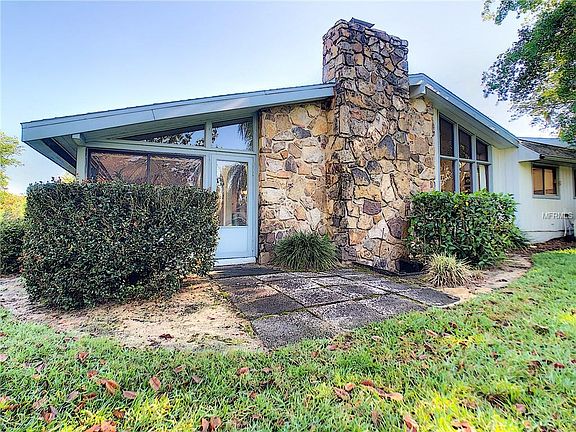 5th image of 103 Canterbury Dr