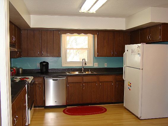 4th image of 52533 Brandel Ave