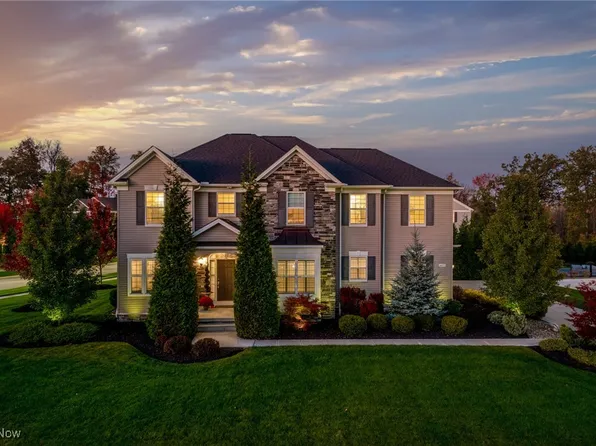 6653 Rosewood Trl, Hudson, OH 44236