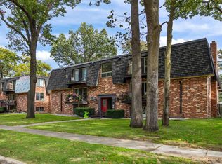 129 Fair St APT 1, Traverse City, MI 49686