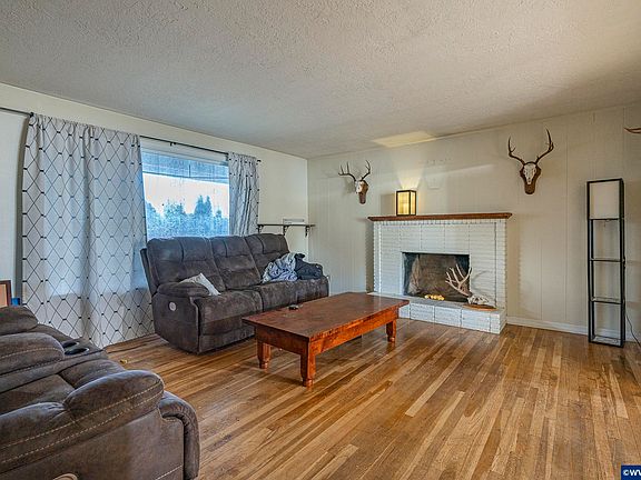 2nd image of 4744 Nina Ave SE