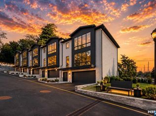 401 Grand Ave #A, Leonia, NJ 07605