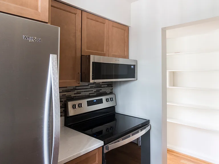 3303 S Wakefield St — Photo 11