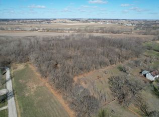 550 Stiner Ave, Hillsdale, IL 61257