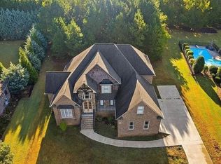 742 E Long Bay Dr, Inman, SC 29349