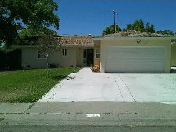 5301 Fernwood Way, Sacramento, CA 95841