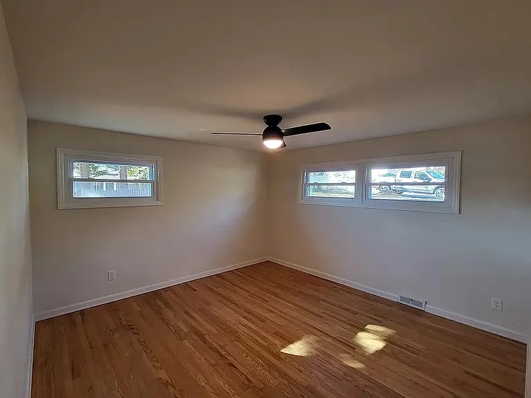 317 N Woodberry Ave — Photo 7
