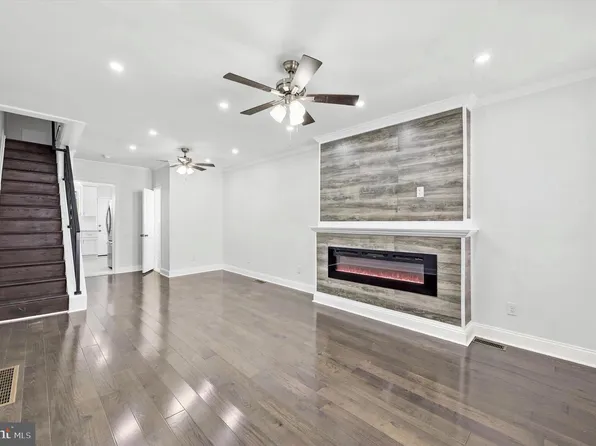 2241 N Hancock St, Philadelphia, PA 19133