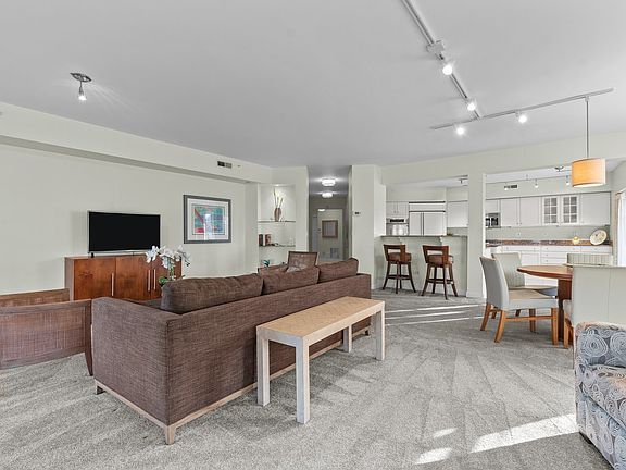 5th image of 2021 Saint Johns Ave APT 1A