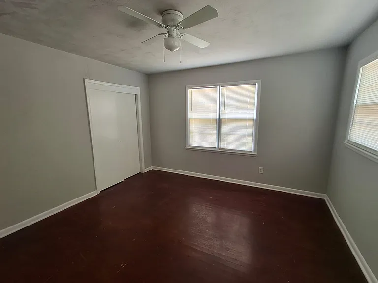 2134 NW Carroll Ave — Photo 11