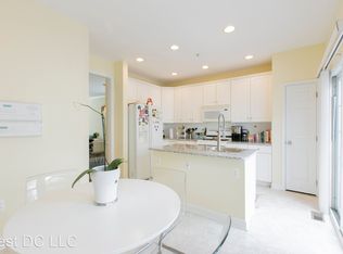 817 G St SW, Washington, DC 20024