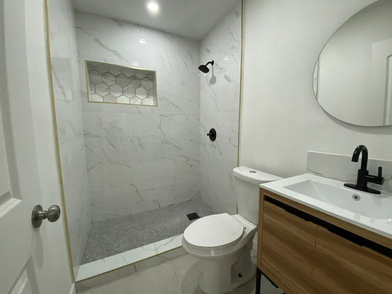255 NW 41st Ave #255 — Photo 4