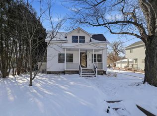 1556 W River Dr, Stevens Point, WI 54481