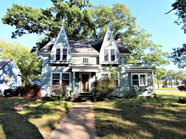 2540 Maffett St, Muskegon Heights, MI 49444