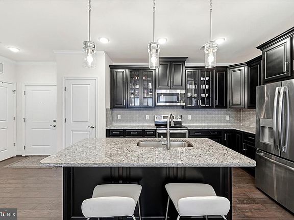 4th image of 23630 Havelock Walk Ter Unit 305
