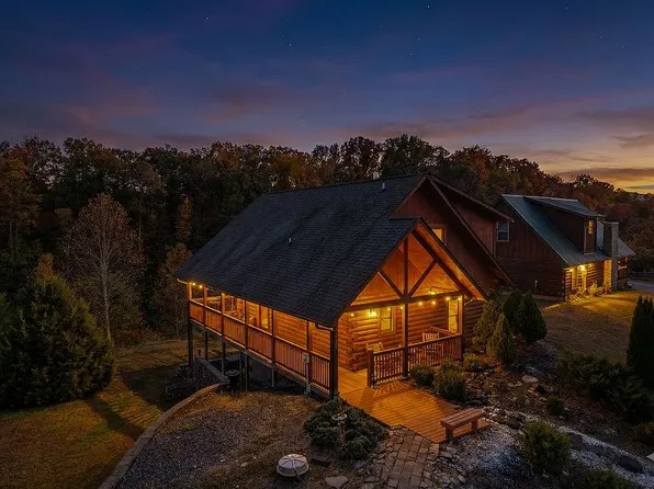2343 Wingspan Dr, Sevierville, TN 37876