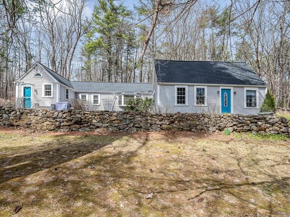 8 Putnam Hill Road, Wilton, NH 03086