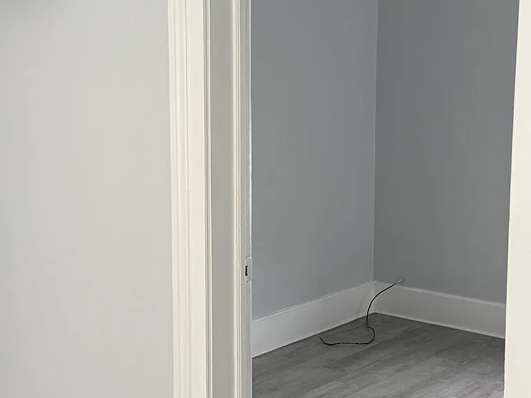 16 Stewart St #2 — Photo 3