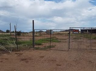 1466 E Quinn Rd, Pearce, AZ 85625