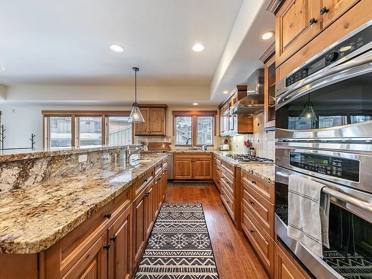 10281 Badger Ln #A — Photo 15
