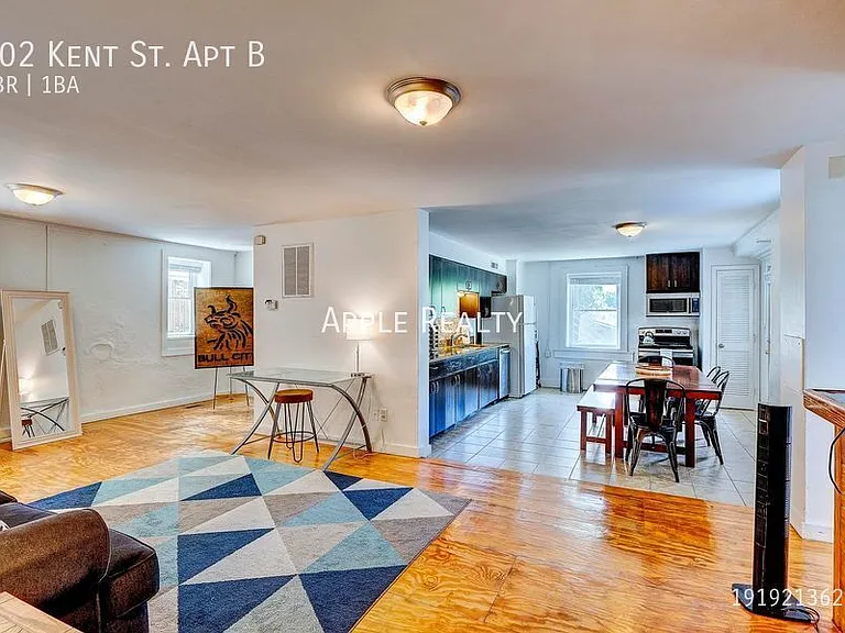 802 Kent St #B — Photo 9