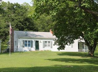 332 McCarrell Rd, Washington, PA 15301