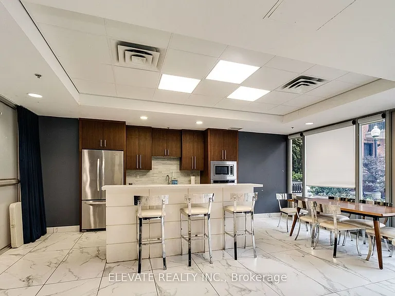 68 Douro St #111 — Photo 18