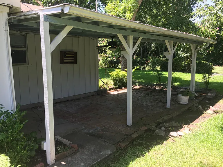 Covered patio 2