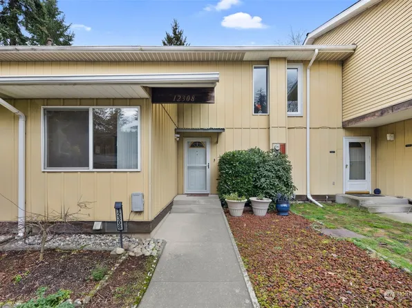12308 NE 149th Court, Kirkland, WA 98034