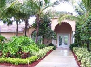 978 Ramblewood Dr, Coral Springs, FL 33071