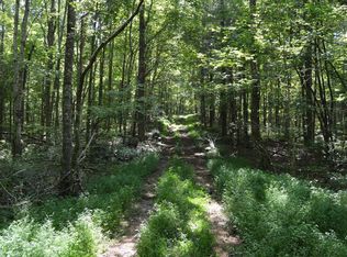 Peytons Creek Rd, Pleasant shade, TN 37145