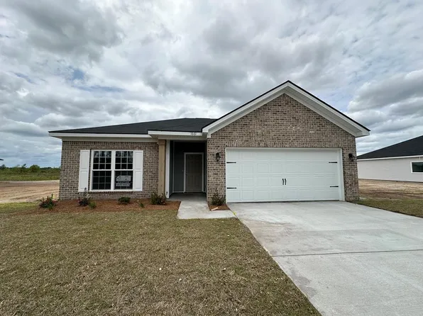 1661 SE Arnold Dr, Allenhurst, GA 31301