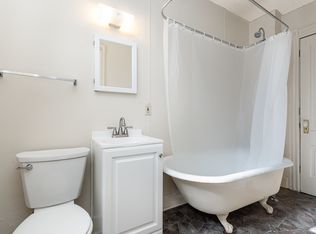 227 N Jackson St #1, Bay City, MI 48708
