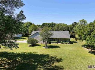 8711 E Vernon Rd, Zachary, LA 70791