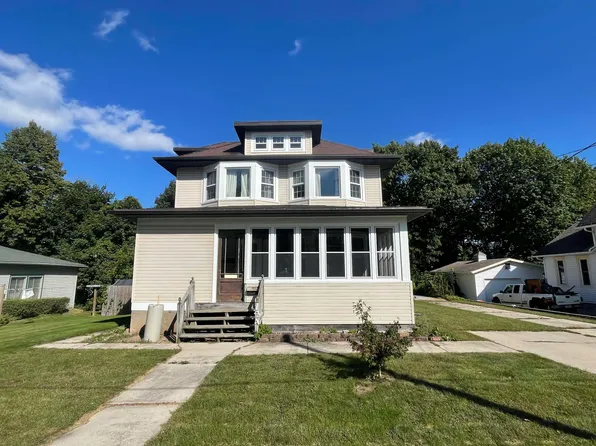 134 Spring St, Chilton, WI 53014