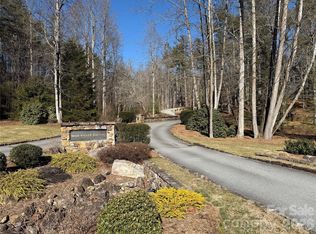 25 Rockbrook Overlook, Brevard, NC 28712