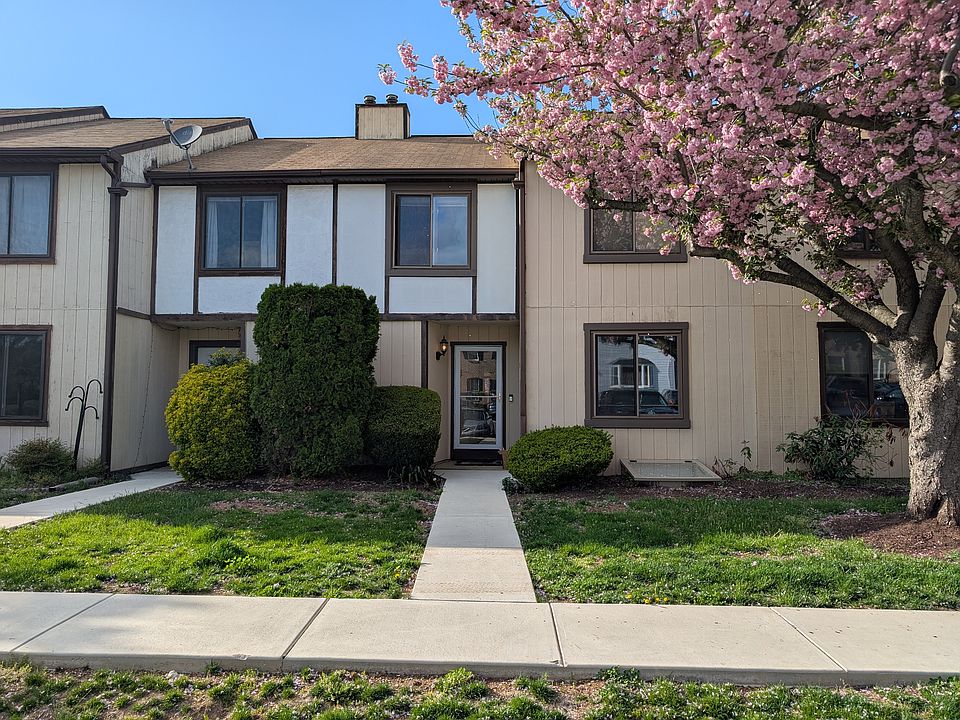 1st image of 43-5 Azalea Way