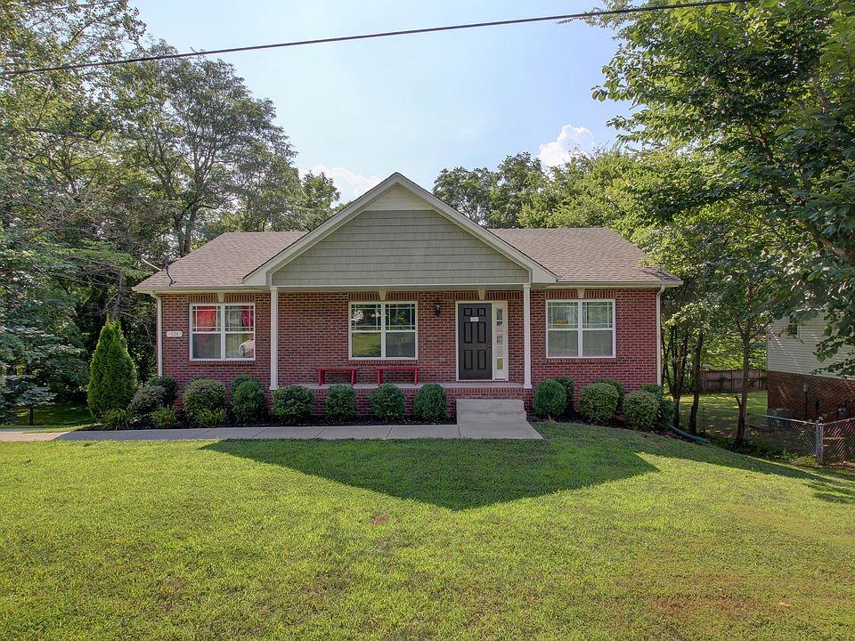 1st image of 324 Southern Dr