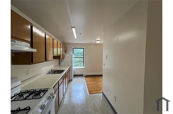 Building Photo - 505 Elizabeth Ave #6B