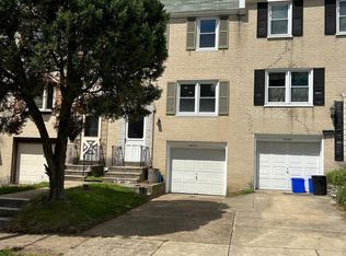 9257 Angus Pl, Philadelphia, PA 19114