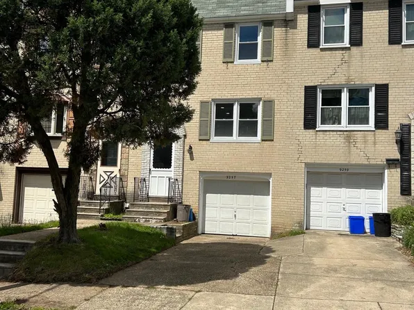 9257 Angus Pl, Philadelphia, PA 19114