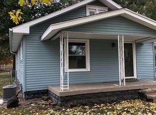 1321 S 11th 1/2 St, Terre Haute, IN 47802