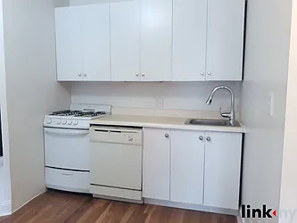 Rented by Link NY Realty