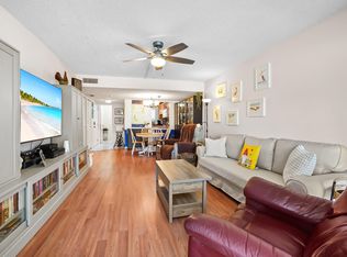 5355 SE Miles Grant Rd APT 114, Stuart, FL 34997