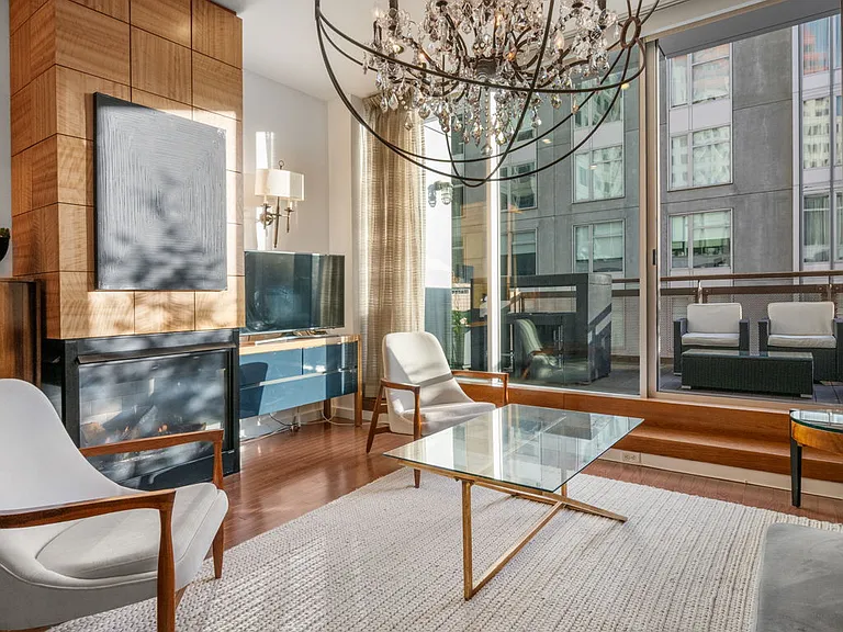 88 Kingston St #Penthouse 7C — Photo 6