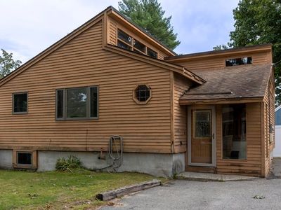 31 Edgewood Rd, Tewksbury, MA, 01876
